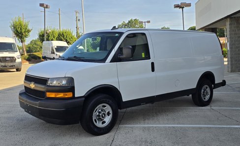 Used 2020 Chevrolet Express 2500 w/ Safety Package image 8
