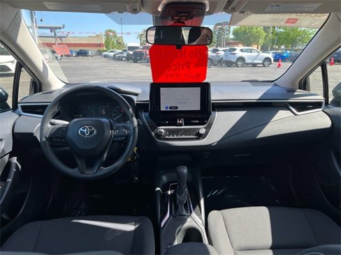 Certified 2023 Toyota Corolla LE image 17