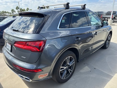Used 2020 Audi Q5 e Premium w/ Convenience Package image 3