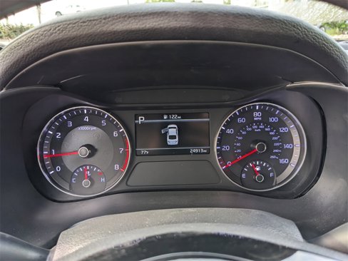 Used 2023 Kia Forte LXS image 31