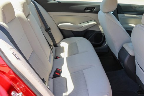 Used 2025 Nissan Altima 2.5 SV image 16
