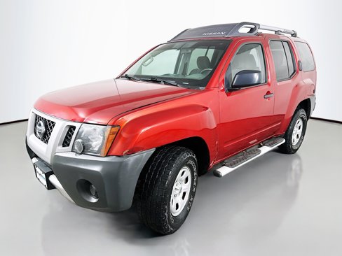 Used 2014 Nissan Xterra X image 3