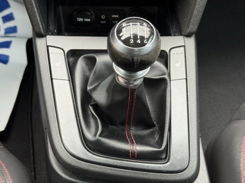 Used 2018 Hyundai Elantra Sport image 22