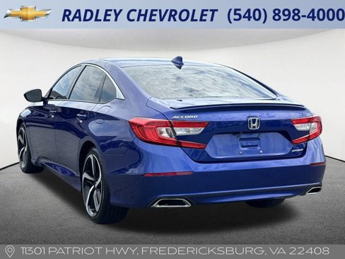 Used 2019 Honda Accord Sport image 3