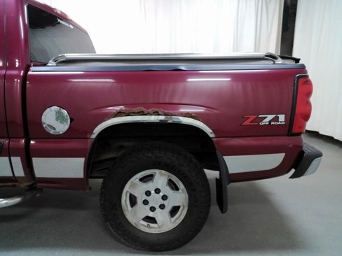 Used 2006 Chevrolet Silverado 1500 LT w/ Light Duty Power Package image 14