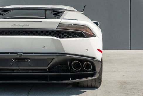 Used 2016 Lamborghini Huracan LP 610-4 image 36