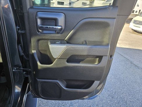 Used 2017 Chevrolet Silverado 1500 LT image 38