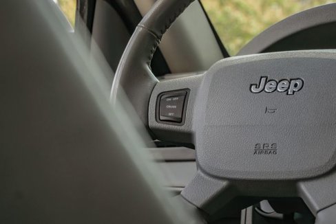 Used 2005 Jeep Grand Cherokee Laredo image 24
