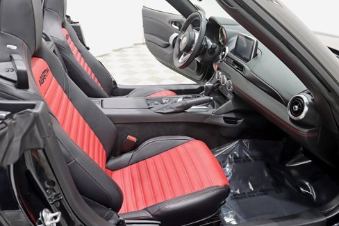 Used 2019 FIAT 124 Spider Abarth w/ Navigation & Sound Group image 26