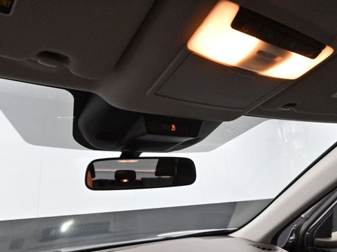Used 2021 Nissan Rogue S image 23