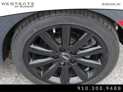 Used 2017 MINI Cooper S image 12
