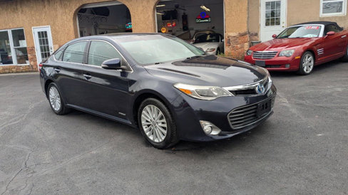 Used 2014 Toyota Avalon XLE Touring image 2