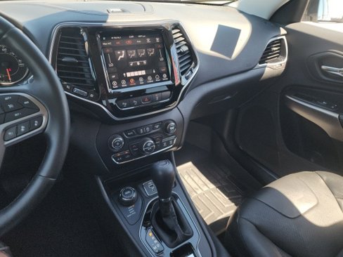 Used 2019 Jeep Cherokee Limited w/ Luxury Group image 27