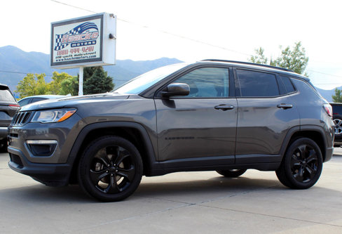 Used 2018 Jeep Compass Latitude w/ Popular Equipment Group image 3
