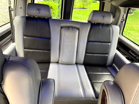 Used 2017 GMC Savana 2500 image 27