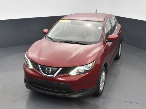 Used 2019 Nissan Rogue Sport S image 38