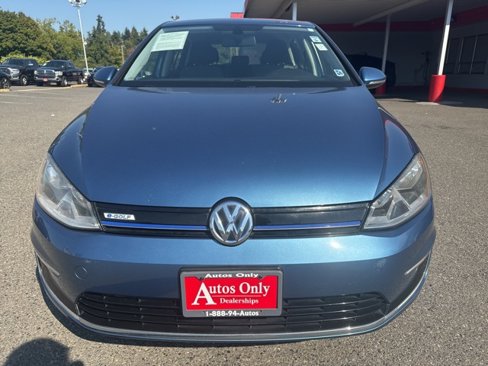 Used 2016 Volkswagen e-Golf SE w/ DC Fast Charging Package image 2