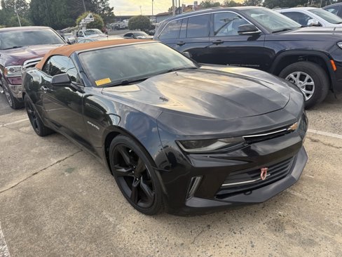 Used 2018 Chevrolet Camaro LT w/ RS Package image 3