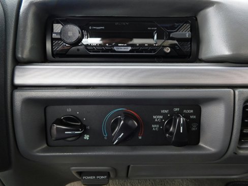 Used 1992 Ford F150 2WD Regular Cab image 14