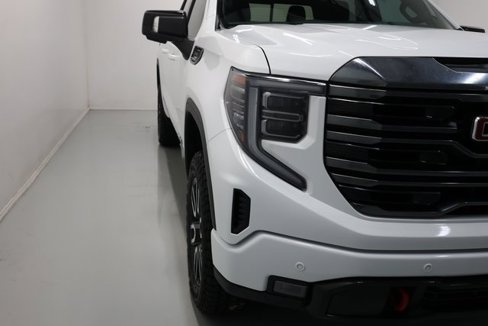 Used 2023 GMC Sierra 1500 AT4 w/ AT4 Preferred Package image 61