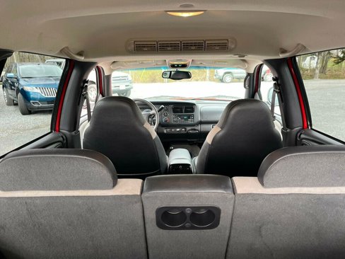 Used 2000 Dodge Durango 4WD image 38