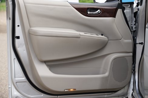 Used 2014 Nissan Quest SV image 14