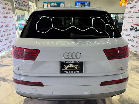 Used 2017 Audi Q7 3.0T Premium Plus image 7