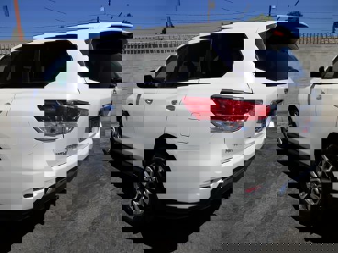 Used 2013 Nissan Pathfinder S w/ Cargo Pkg image 6