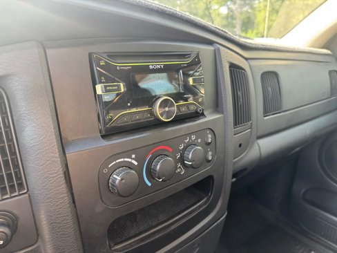 Used 2003 Dodge Ram 1500 Truck ST image 16
