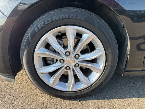 Used 2020 Chevrolet Malibu LT image 9