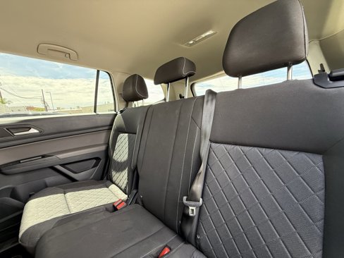 Used 2021 Volkswagen Atlas S image 8
