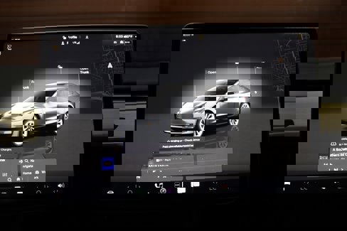 Used 2023 Tesla Model 3 Standard Range image 16
