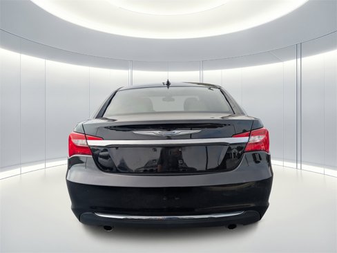 Used 2012 Chrysler 200 Limited image 5