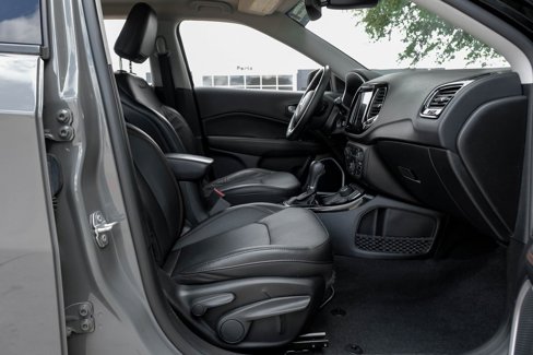 Used 2021 Jeep Compass Limited image 45