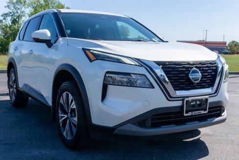Used 2021 Nissan Rogue SV image 4