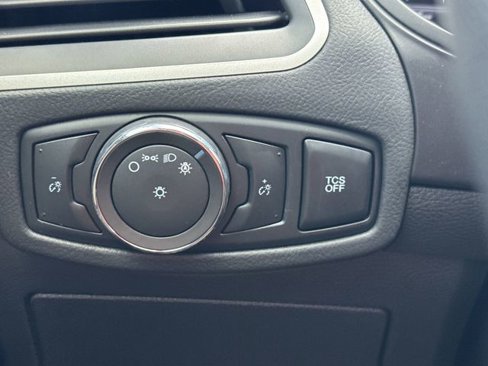 Used 2022 Ford Edge SEL image 26