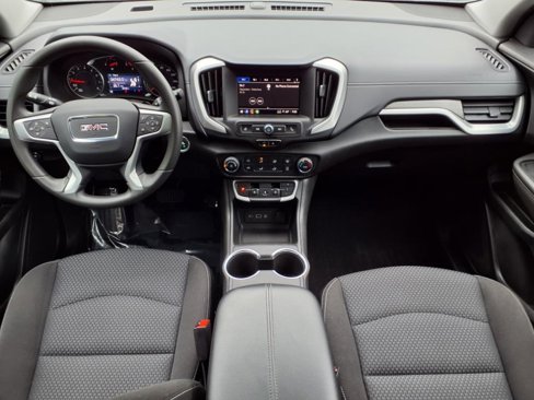 Used 2022 GMC Terrain SLE image 11