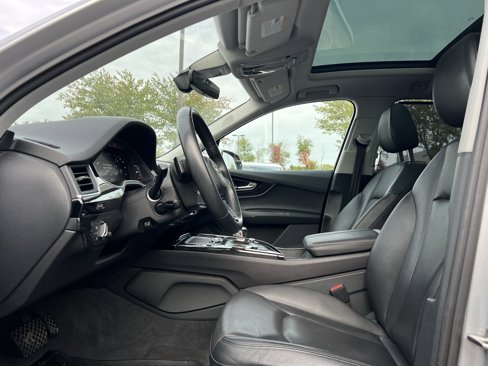 Used 2019 Audi Q7 3.0T Premium Plus w/ Premium Plus Package image 15