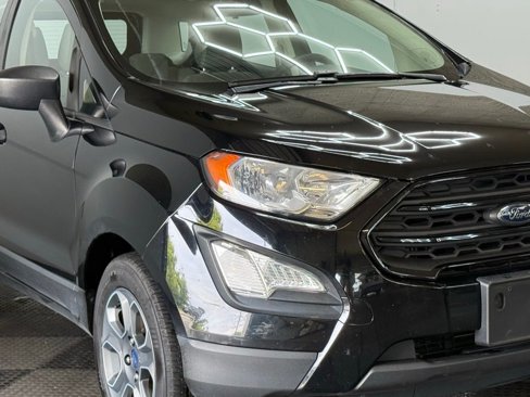 Used 2020 Ford EcoSport S image 2
