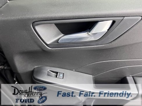 Used 2024 Ford Escape ST-Line image 34