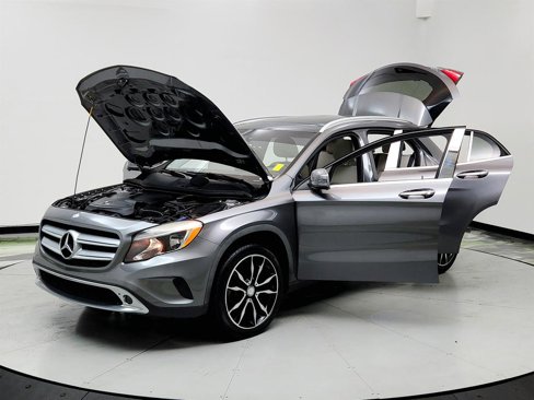 Used 2017 Mercedes-Benz GLA 250 image 9