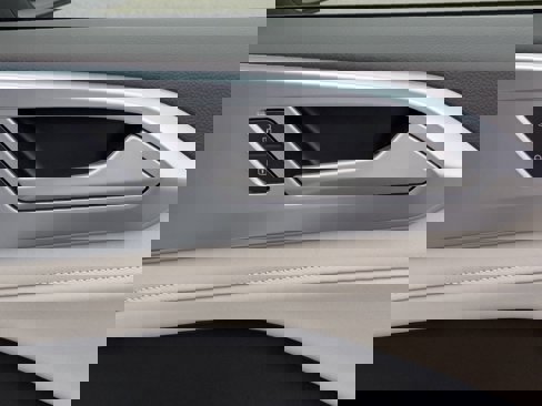 New 2025 Volkswagen Taos SE image 32