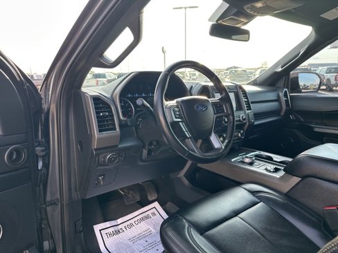 Used 2021 Ford Expedition XLT image 12