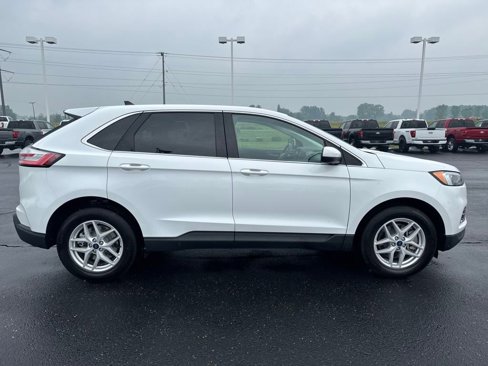 Used 2022 Ford Edge SEL image 6