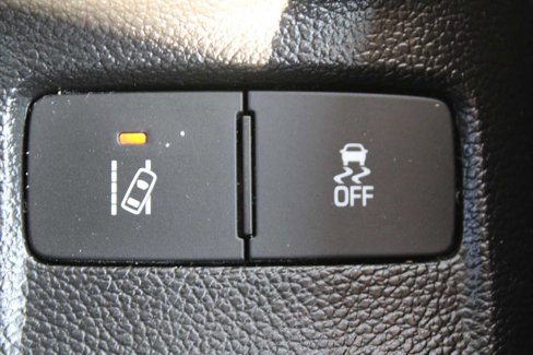 Used 2020 Chevrolet Sonic LT w/ Convenience Package image 39