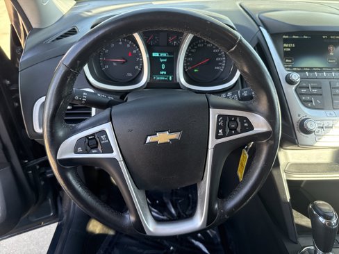 Used 2017 Chevrolet Equinox LT w/ Convenience Package image 16