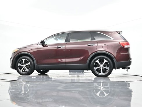 Used 2017 Kia Sorento EX image 34