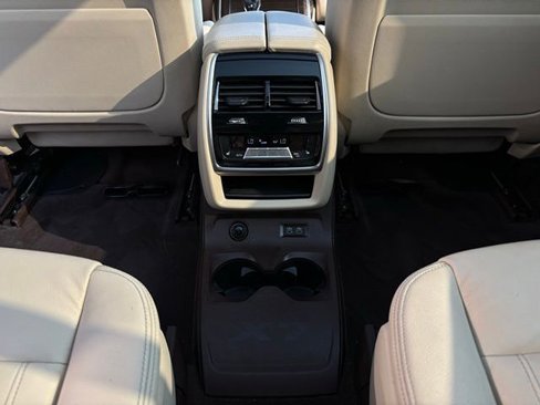 Used 2019 BMW X7 xDrive40i w/ Cold Weather Package image 33