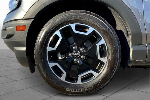 Used 2021 Ford Bronco Sport Outer Banks w/ Outer Banks Package image 10