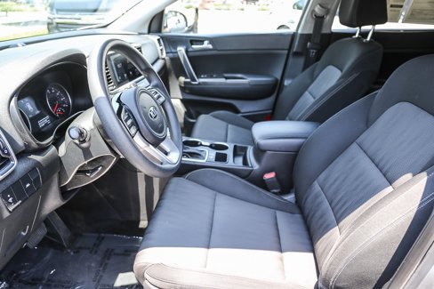 Used 2020 Kia Sportage LX image 17